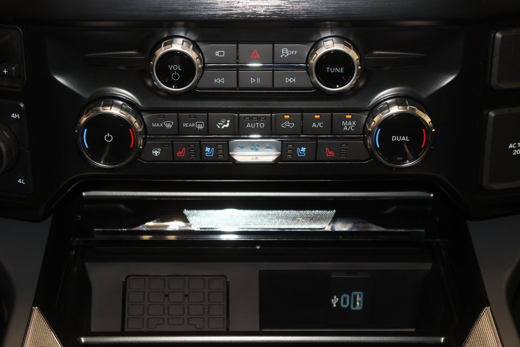 New 2025 Ford F350 Lariat w/ Lariat Ultimate Package image 26