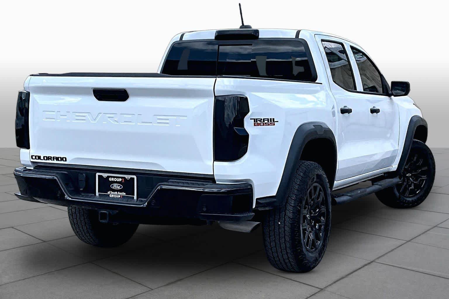 Used 2024 Chevrolet Colorado Trail Boss w/ Advanced Trailering Package AWD/4WD image 7
