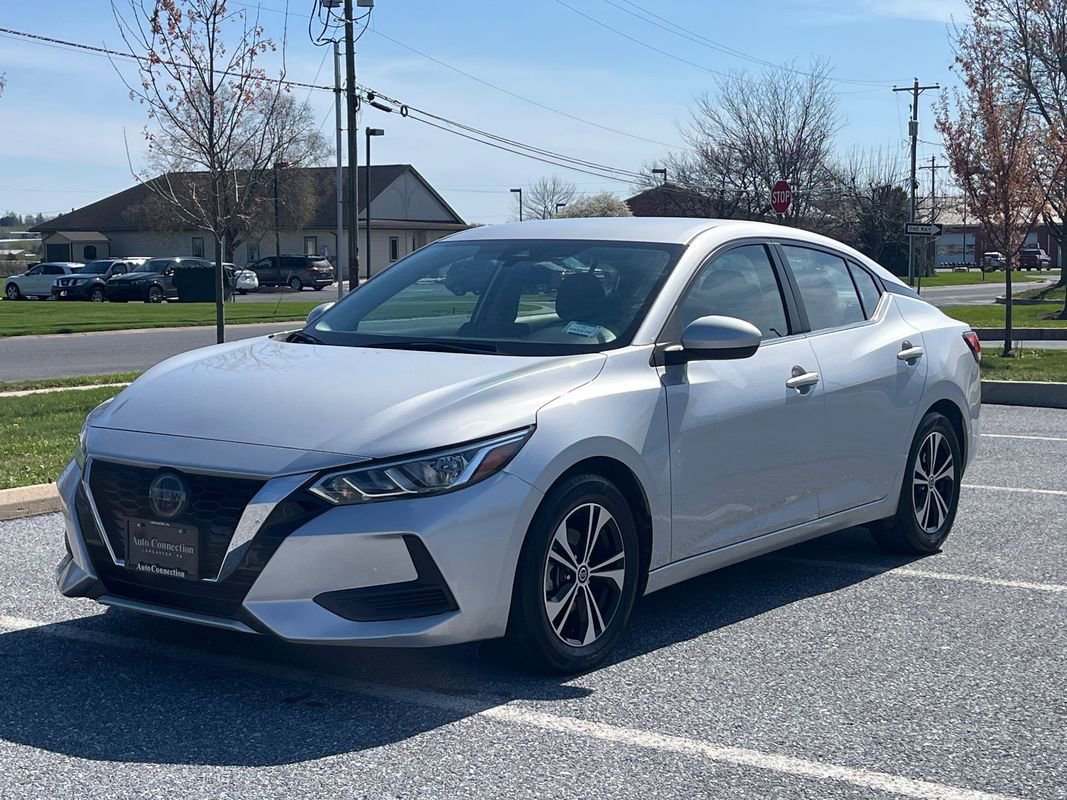 Used 2022 Nissan Sentra SV image 3