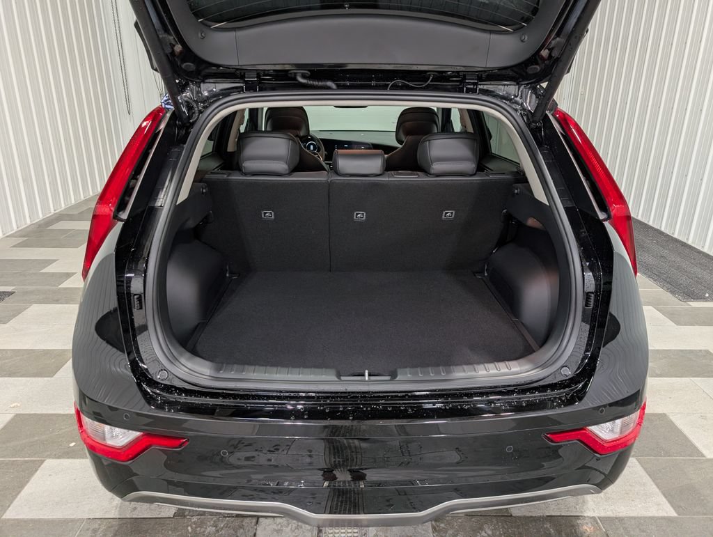 Used 2024 Kia Niro Wind FWD image 23