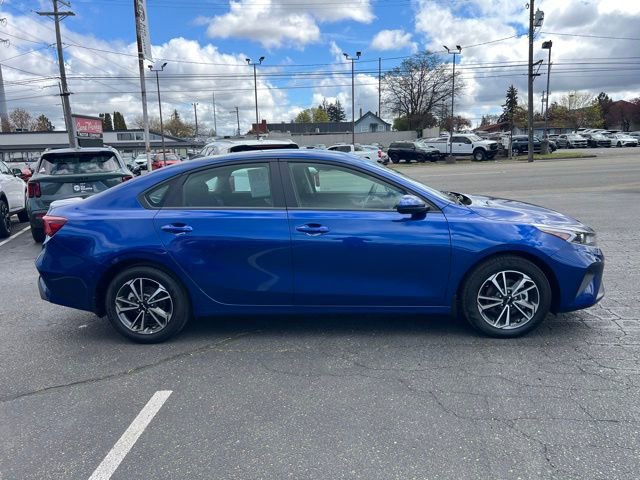 Certified 2024 Kia Forte LXS FWD image 6