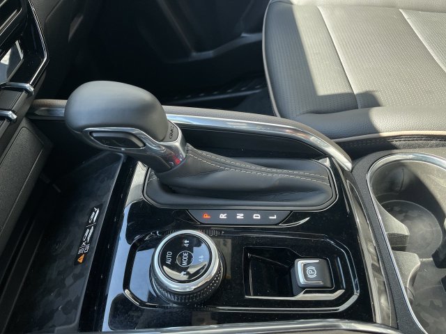 Used 2026 GMC Canyon Denali AWD/4WD image 19