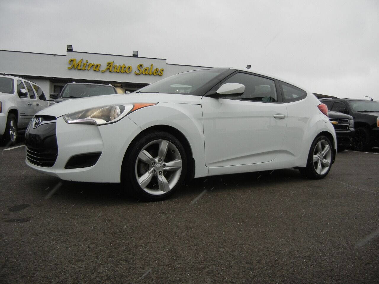 Used 2013 Hyundai Veloster image 57