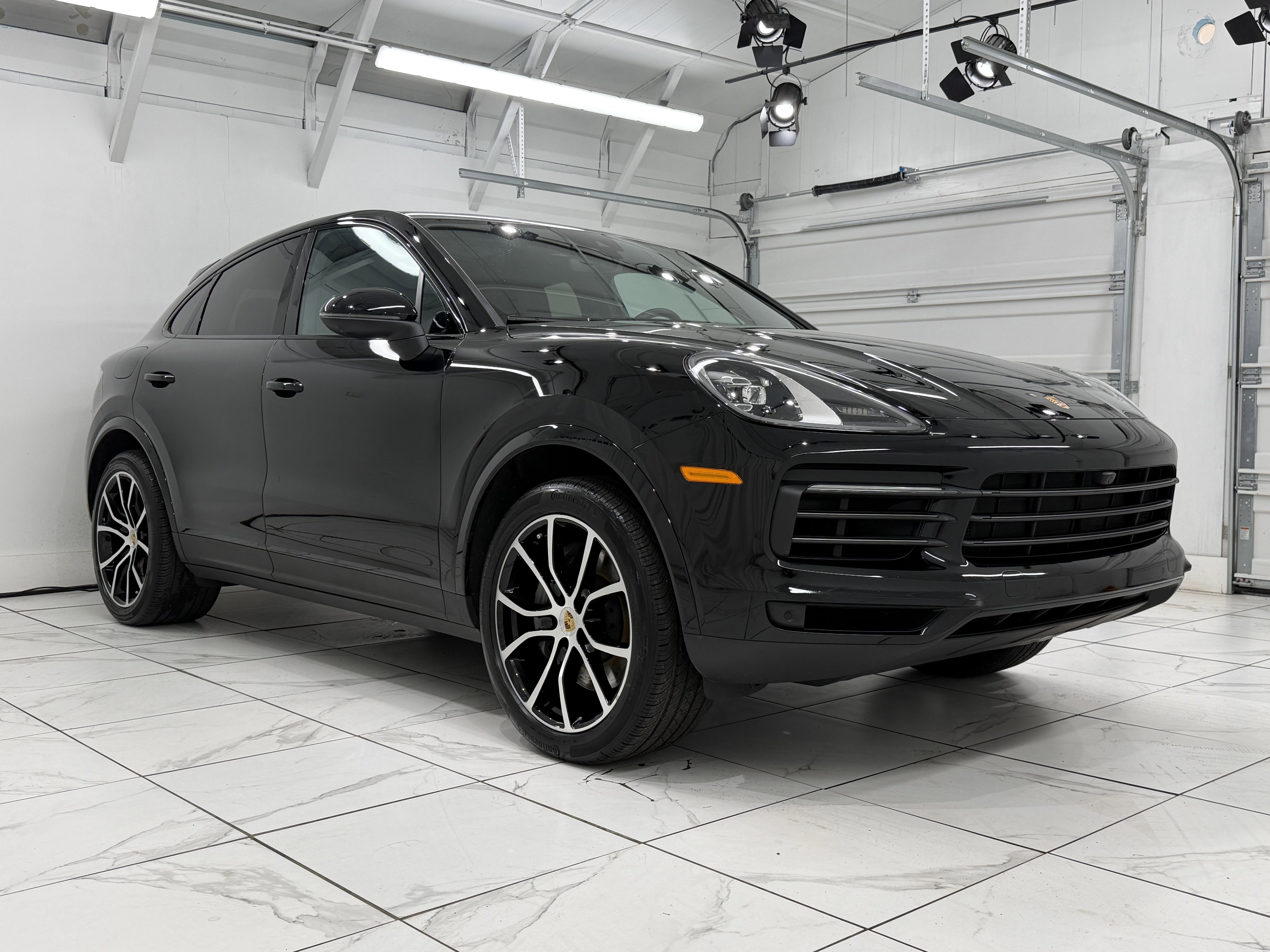 Certified 2022 Porsche Cayenne S image 10