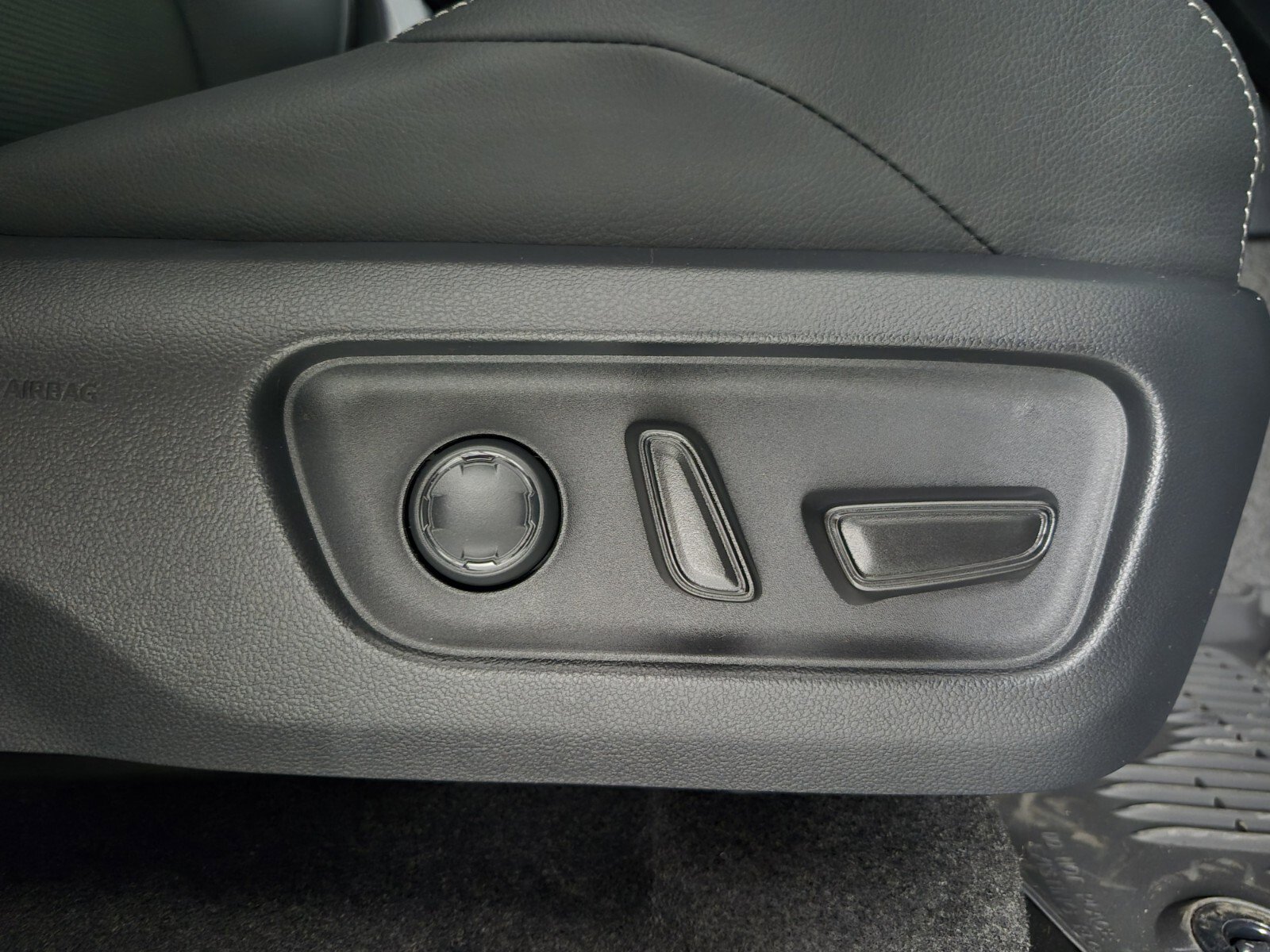 New 2026 Toyota 4Runner 4WD image 37