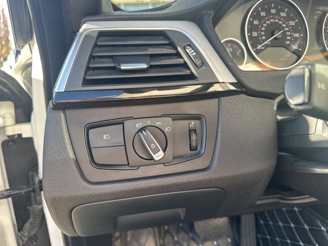 Used 2018 BMW 430i Convertible image 22