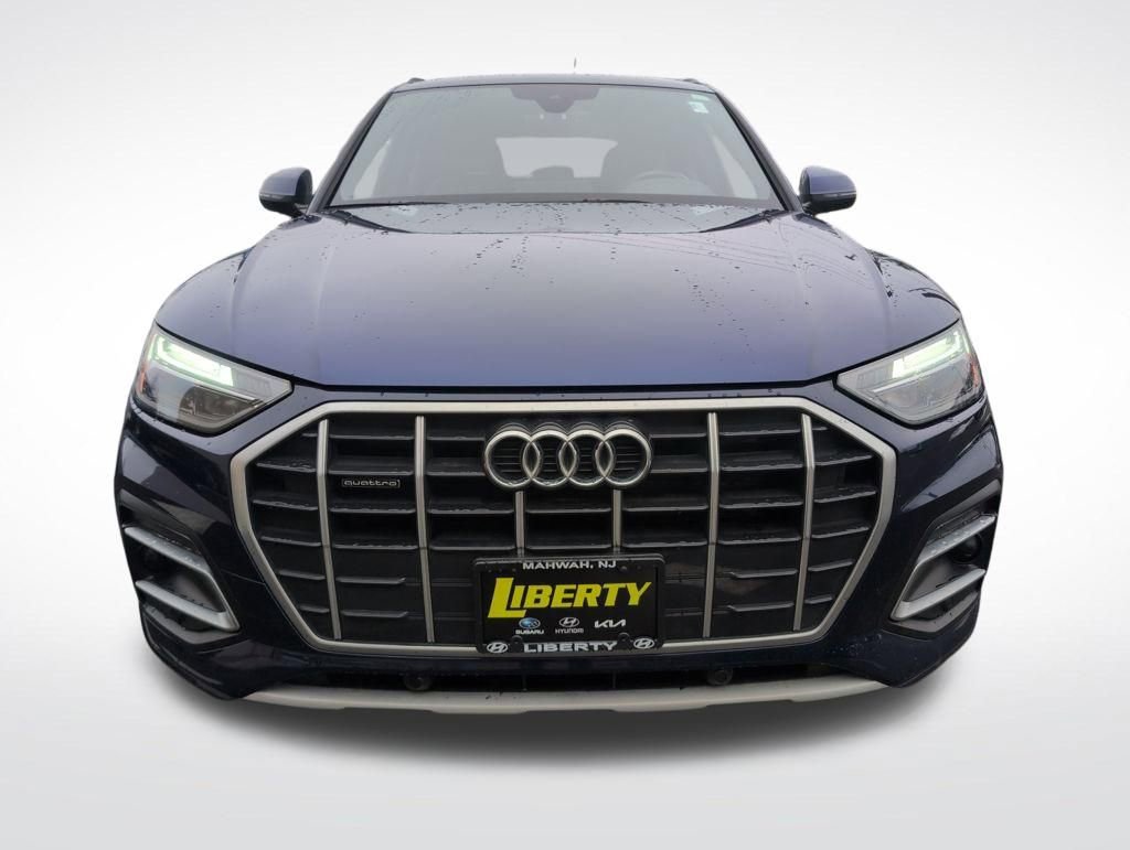 Used 2023 Audi Q5 2.0T Premium w/ Convenience Package image 9