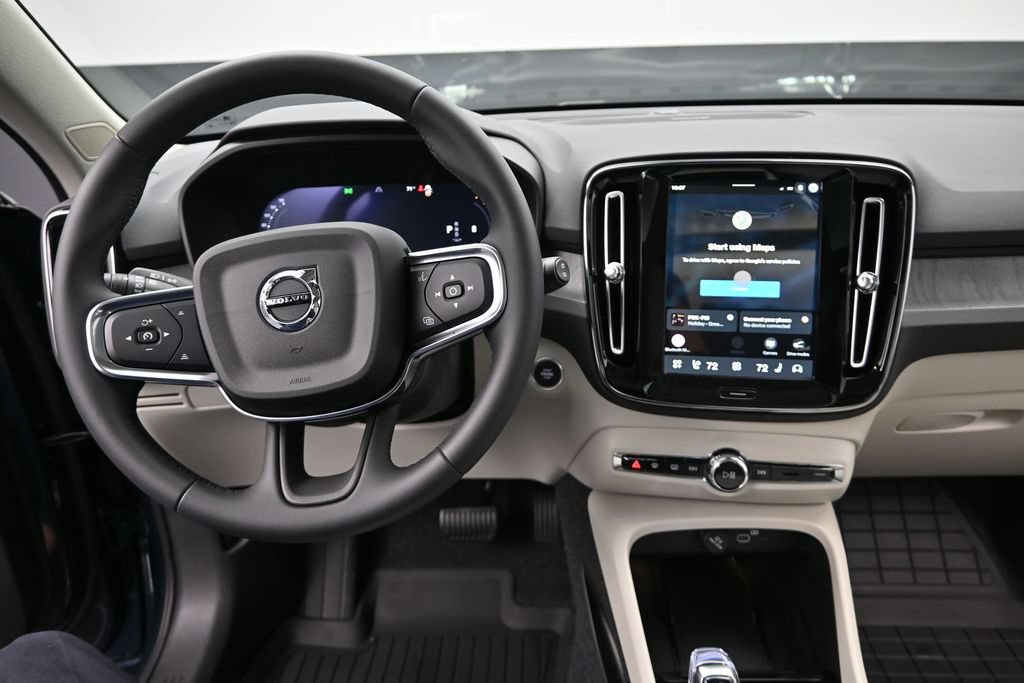 New 2026 Volvo XC40 B5 Ultra w/ Protection Package Premier AWD/4WD image 12