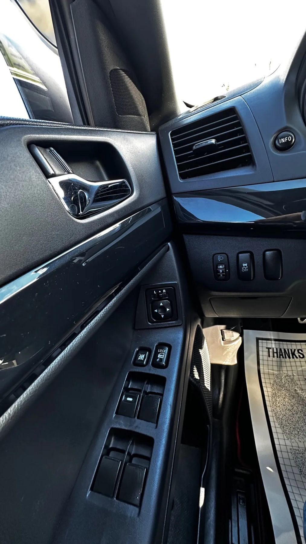 Used 2015 Mitsubishi Lancer Evolution Final Edition image 17