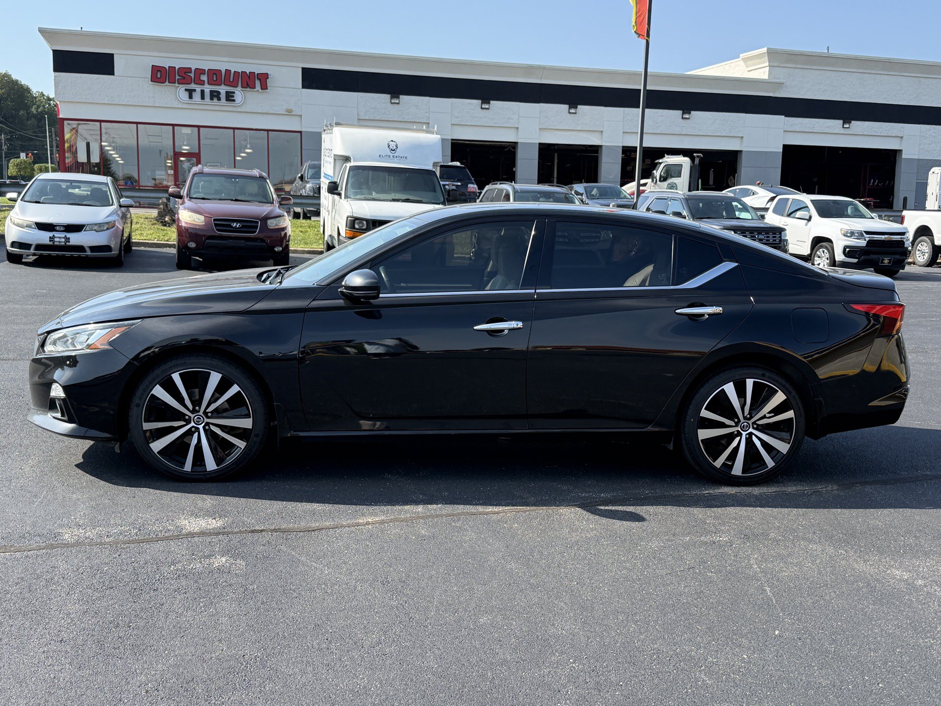 Used 2020 Nissan Altima 2.5 Platinum AWD/4WD image 5