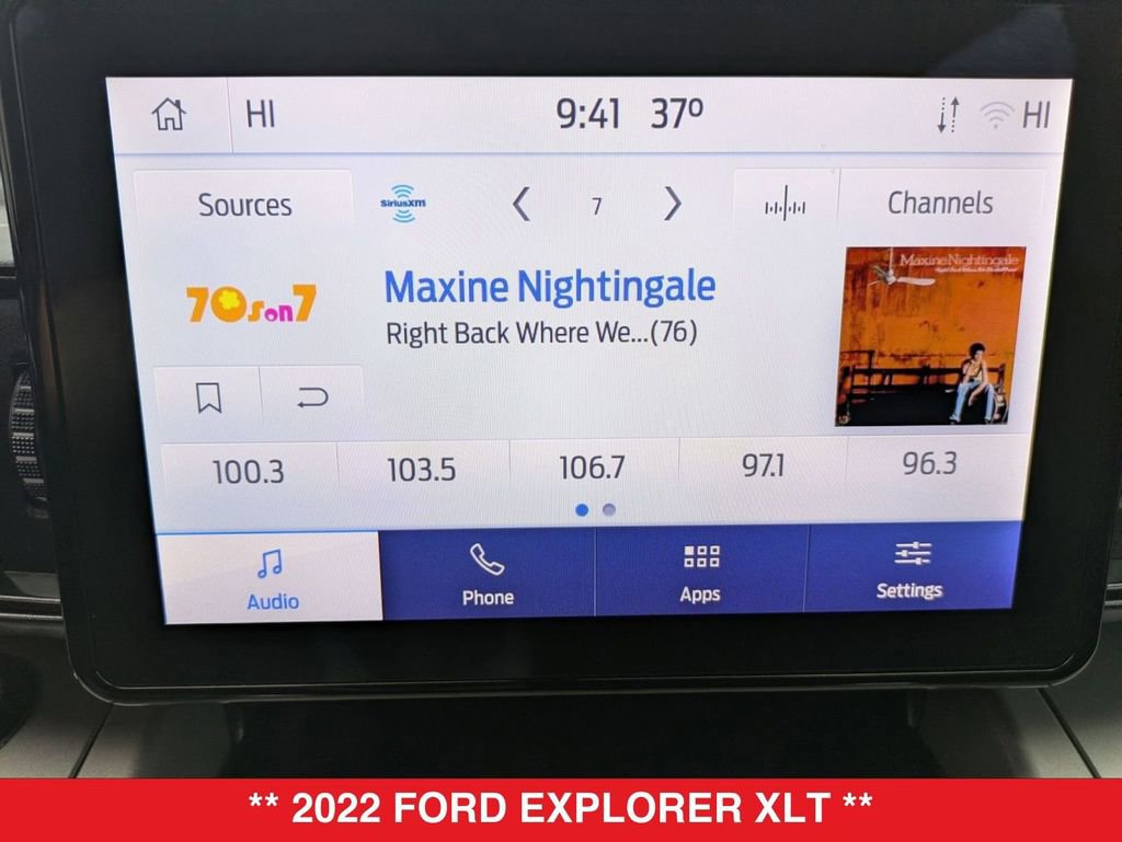Used 2022 Ford Explorer XLT image 25