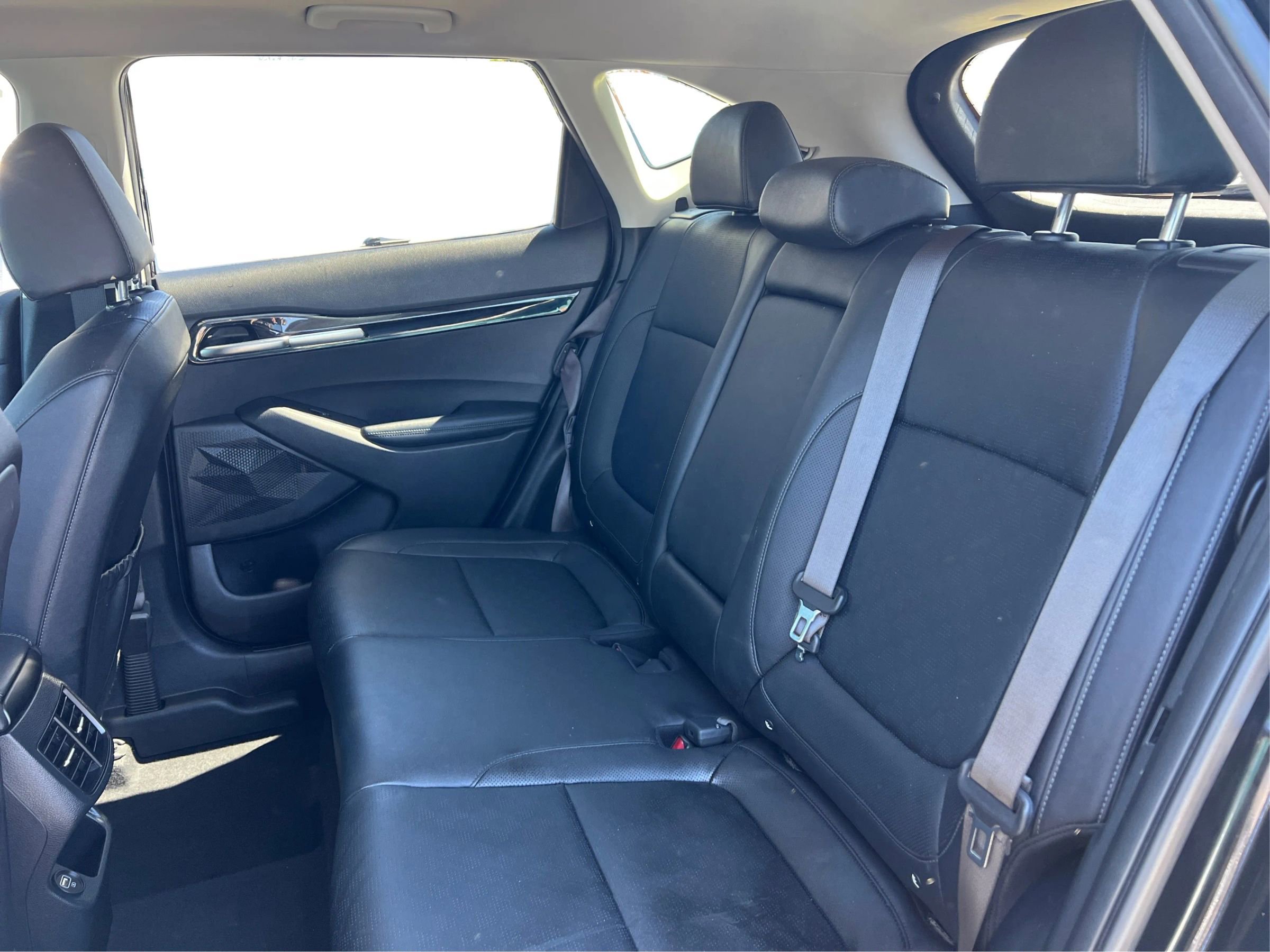 Used 2021 Kia Seltos EX image 12