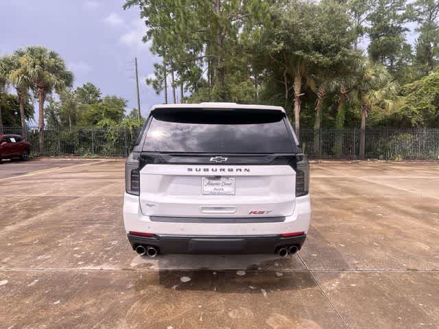 Used 2025 Chevrolet Suburban RST w/ RST Capability Package AWD/4WD image 13