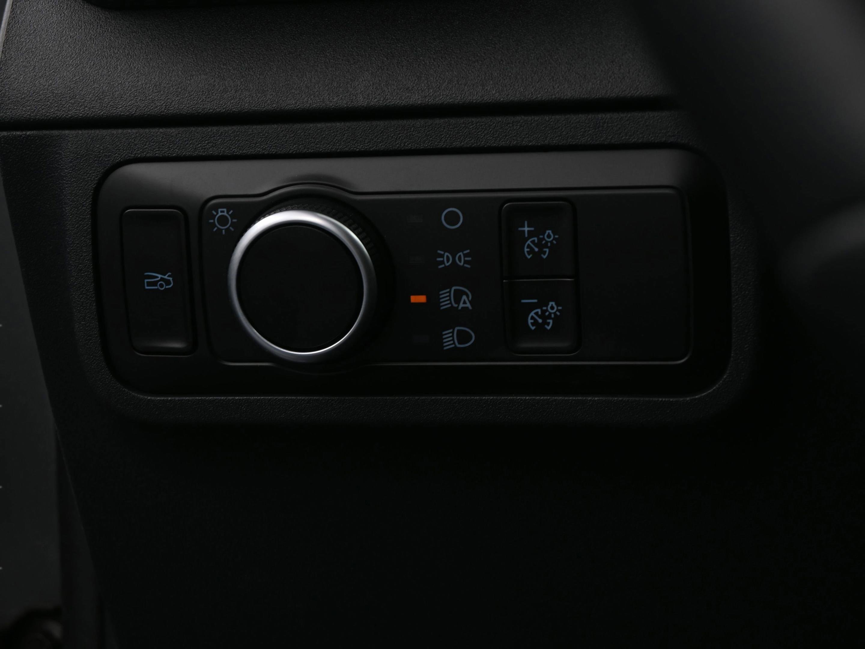 Used 2025 Ford Mustang EcoBoost image 41