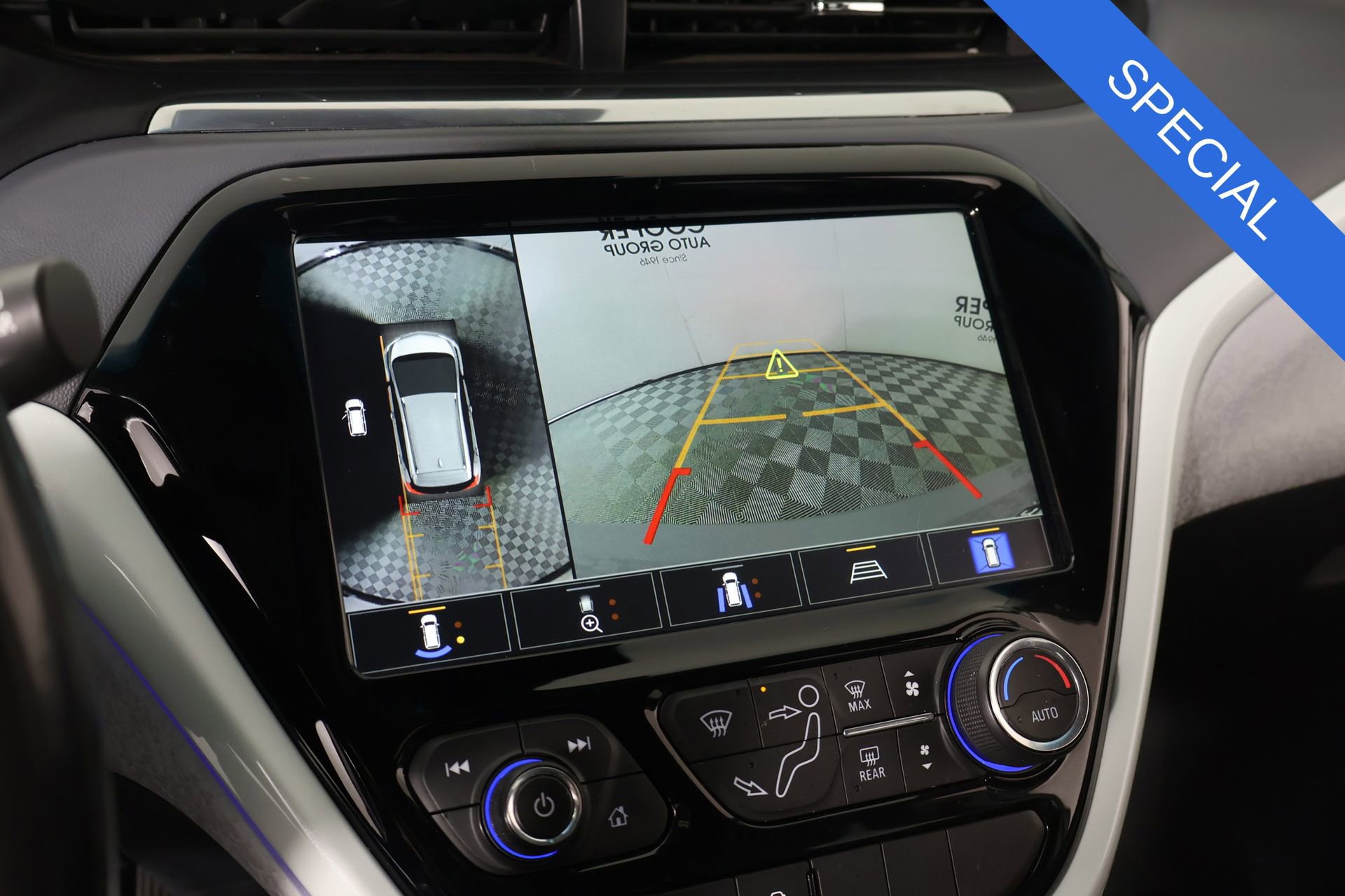 Used 2020 Chevrolet Bolt Premier w/ Infotainment Package image 6