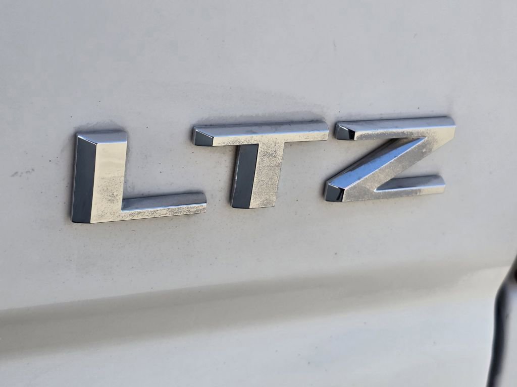 Used 2021 Chevrolet Silverado 3500 LTZ w/ LTZ Premium Package image 27