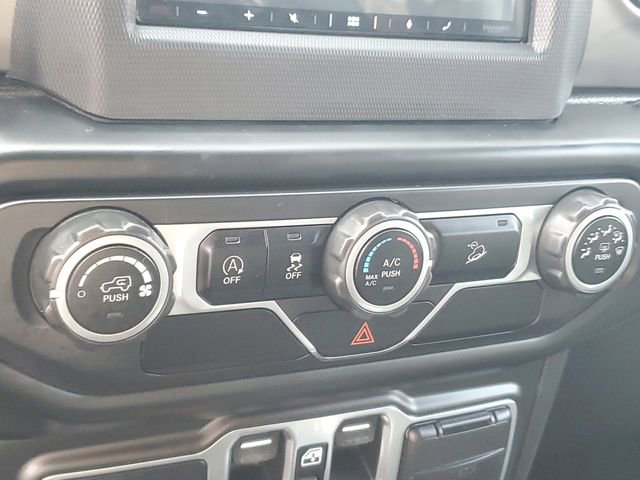 Used 2020 Jeep Wrangler Unlimited Sport image 17