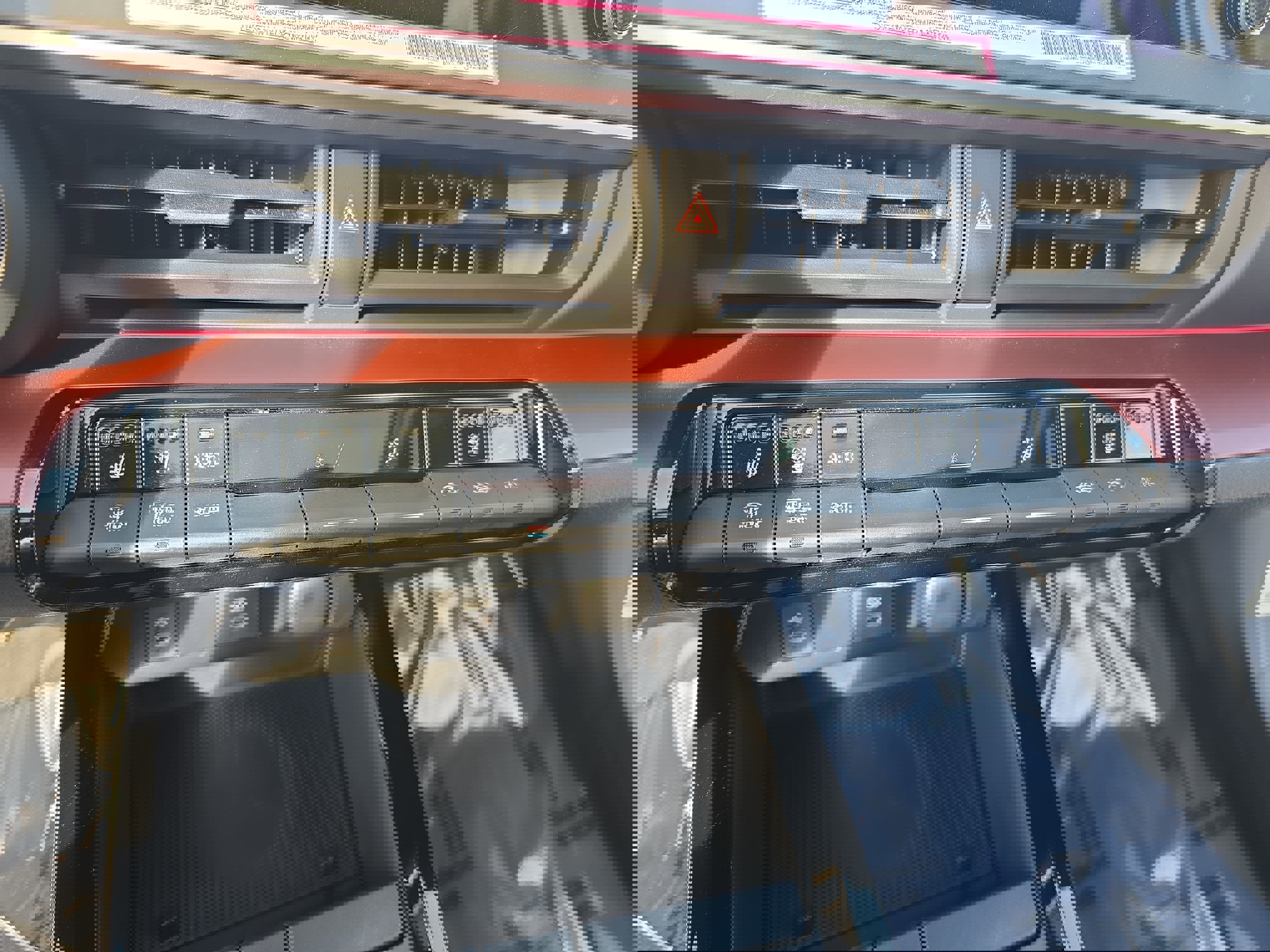 Used 2024 Toyota Prius Prime Premium image 25