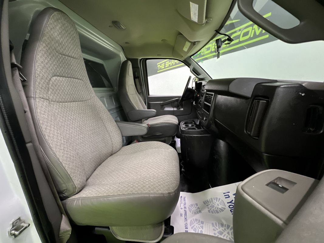 Used 2020 Chevrolet Express 2500 w/ Driver Convenience Package RWD image 26