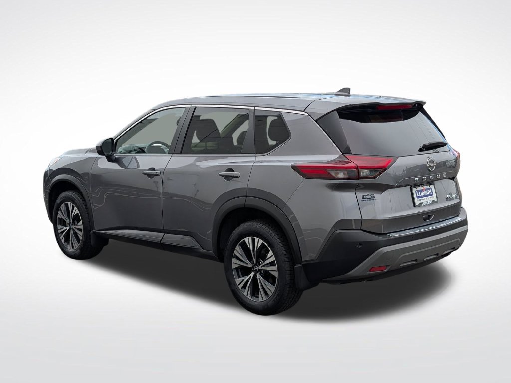 Used 2023 Nissan Rogue SV AWD/4WD image 9