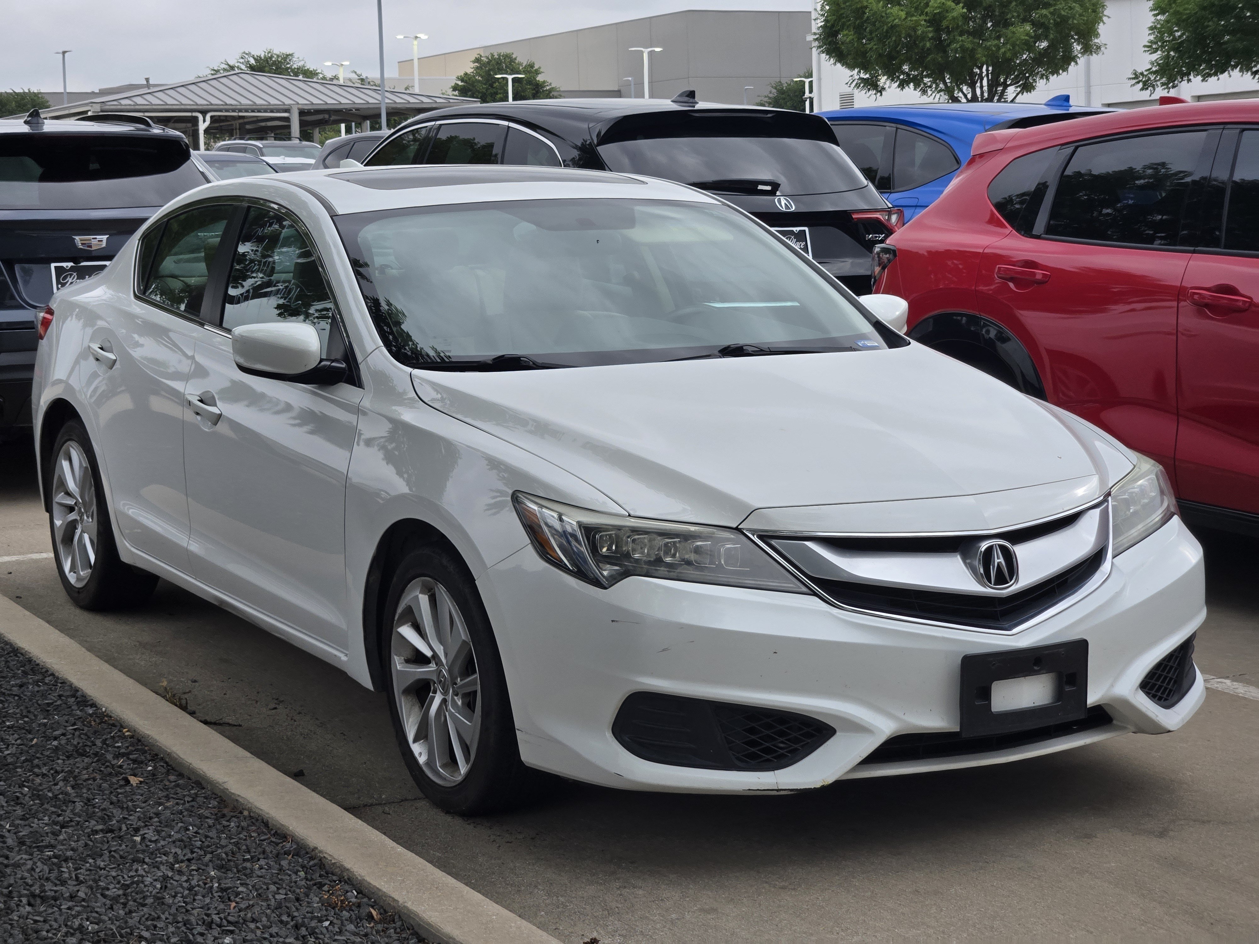 Used 2017 Acura ILX FWD image 3