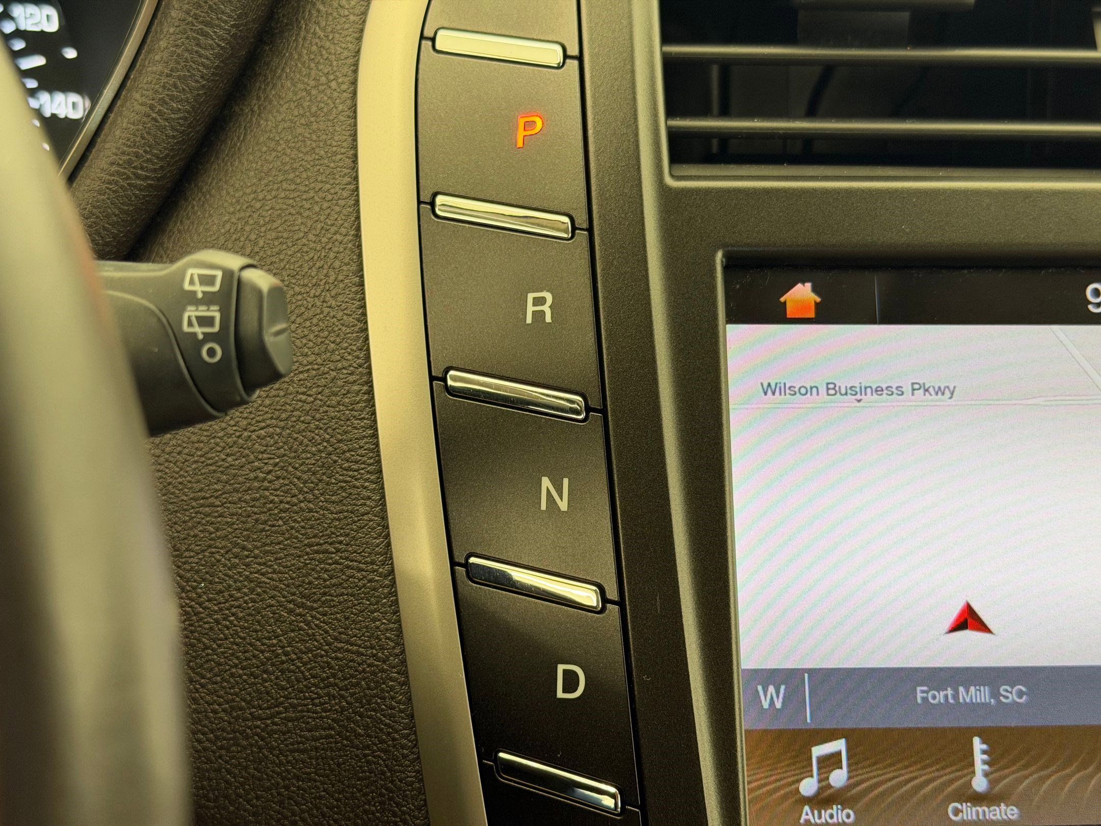 Used 2019 Lincoln MKC Select w/ Select Plus Package image 28