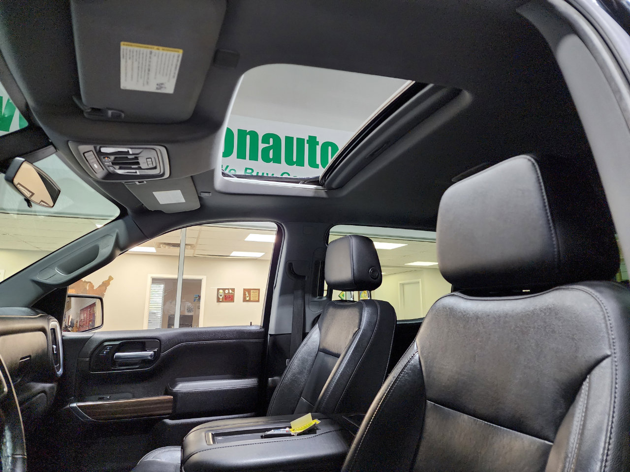 Used 2020 Chevrolet Silverado 1500 LT Trail Boss image 39