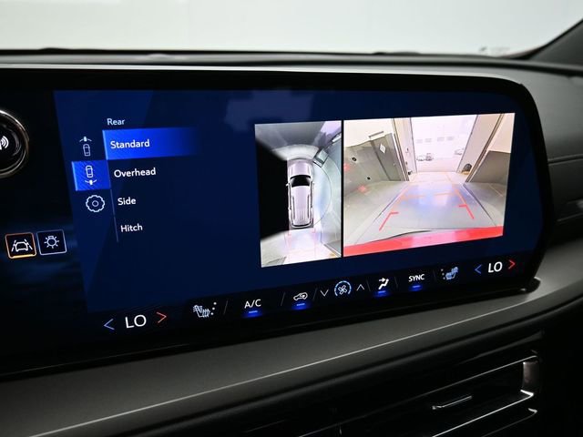 New 2026 Chevrolet Traverse LT w/ Driver Confidence Package FWD image 25