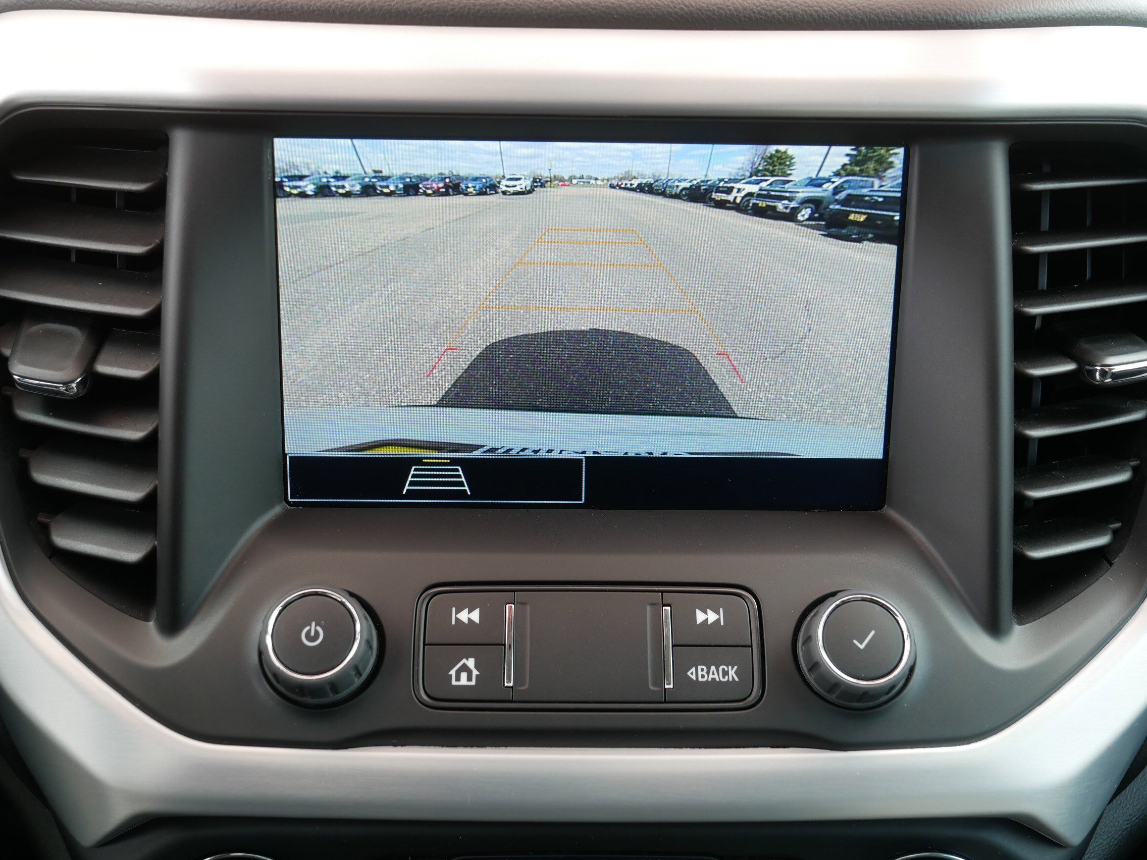 Used 2022 GMC Acadia SLE w/ Driver Convenience Package AWD/4WD image 27