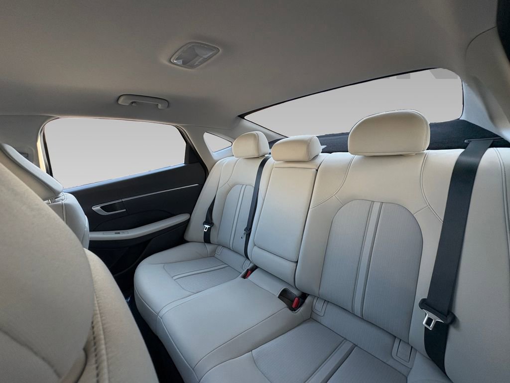 New 2026 Hyundai Sonata SEL image 5