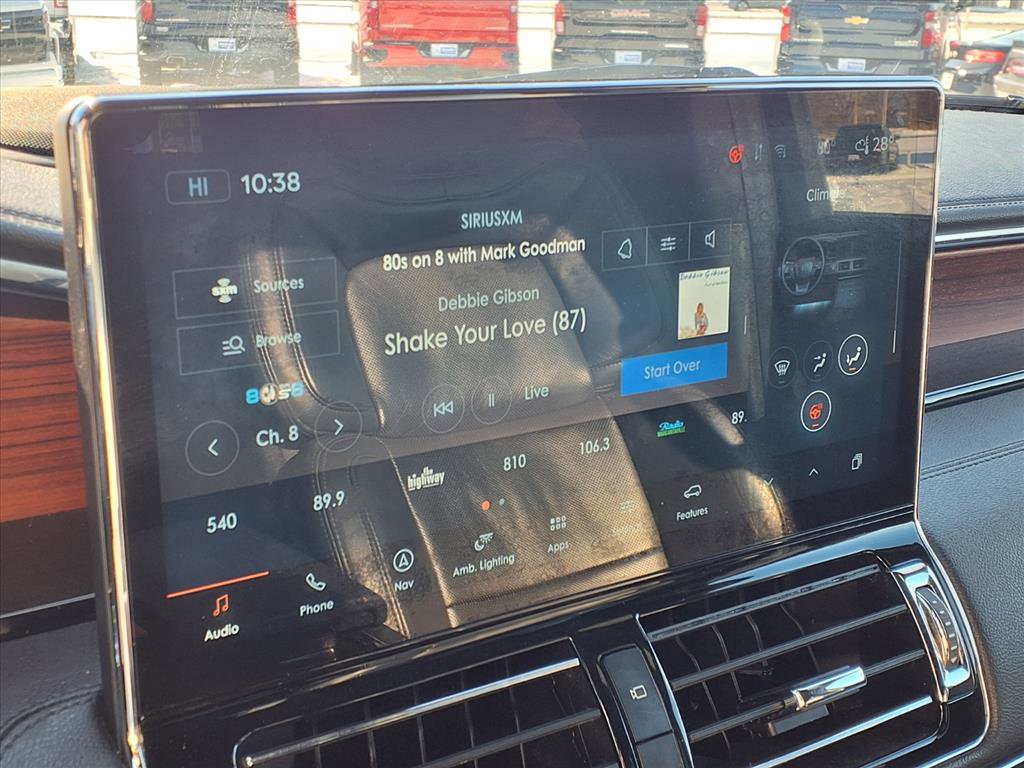 Used 2024 Lincoln Navigator Reserve image 9