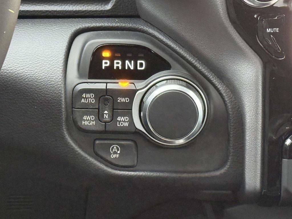 New 2026 RAM 1500 Big Horn AWD/4WD image 21