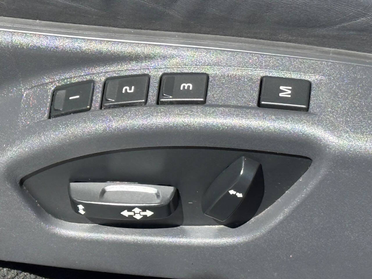 Used 2011 Volvo S80 3.2 w/ Climate Pkg FWD image 10