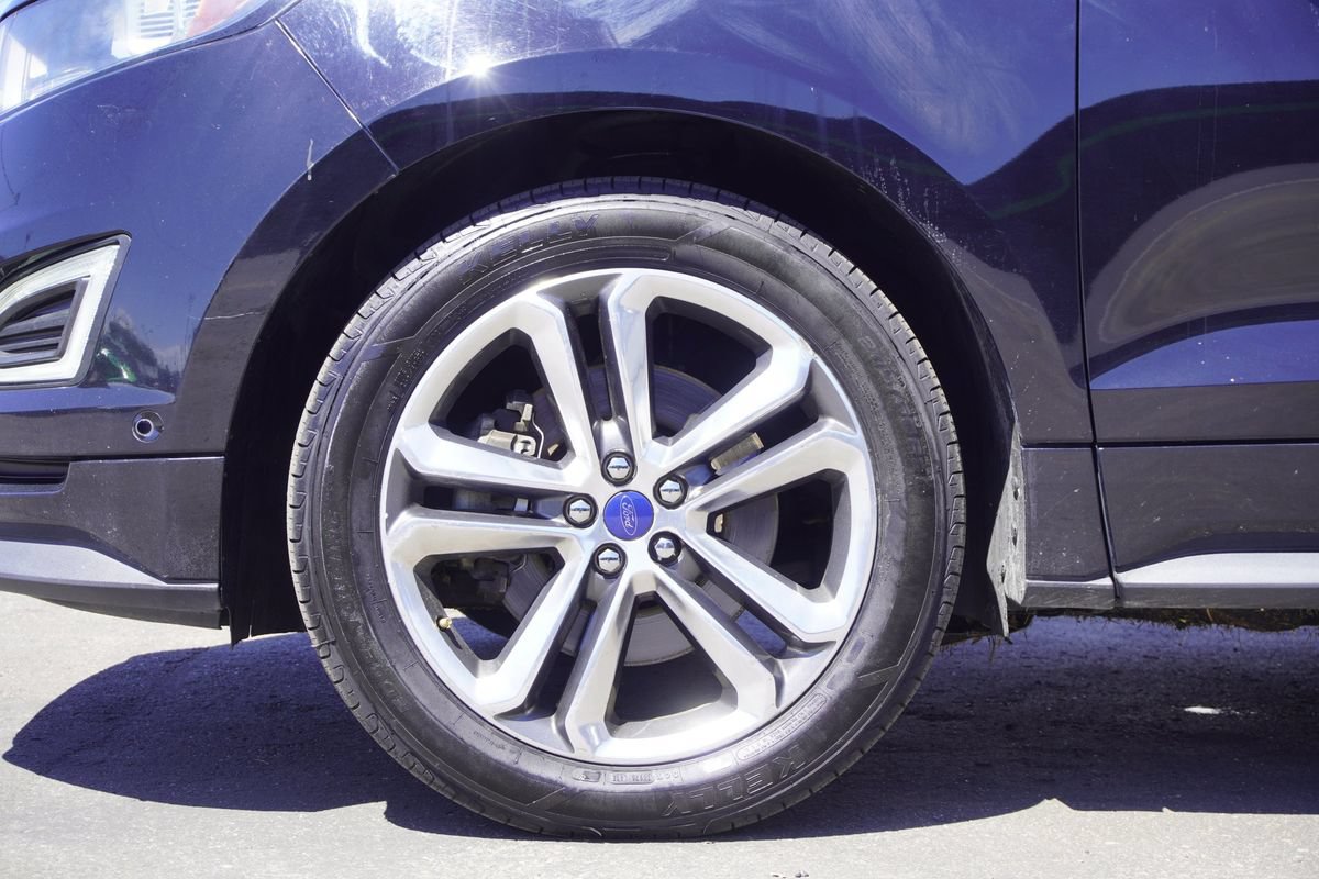 Used 2016 Ford Edge Sport w/ Equipment Group 401A AWD/4WD image 27