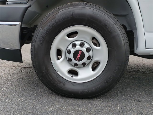 New 2025 GMC Savana 3500 w/ Power Convenience Package image 10