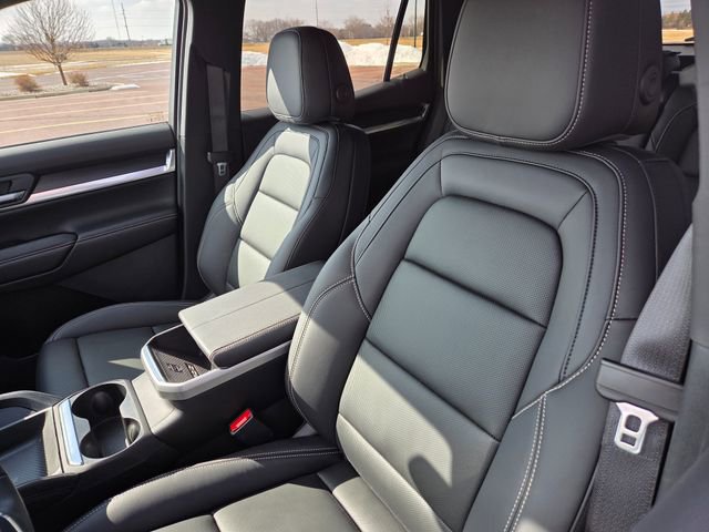 New 2026 GMC Terrain Elevation w/ Elevation Premium Package AWD/4WD image 12