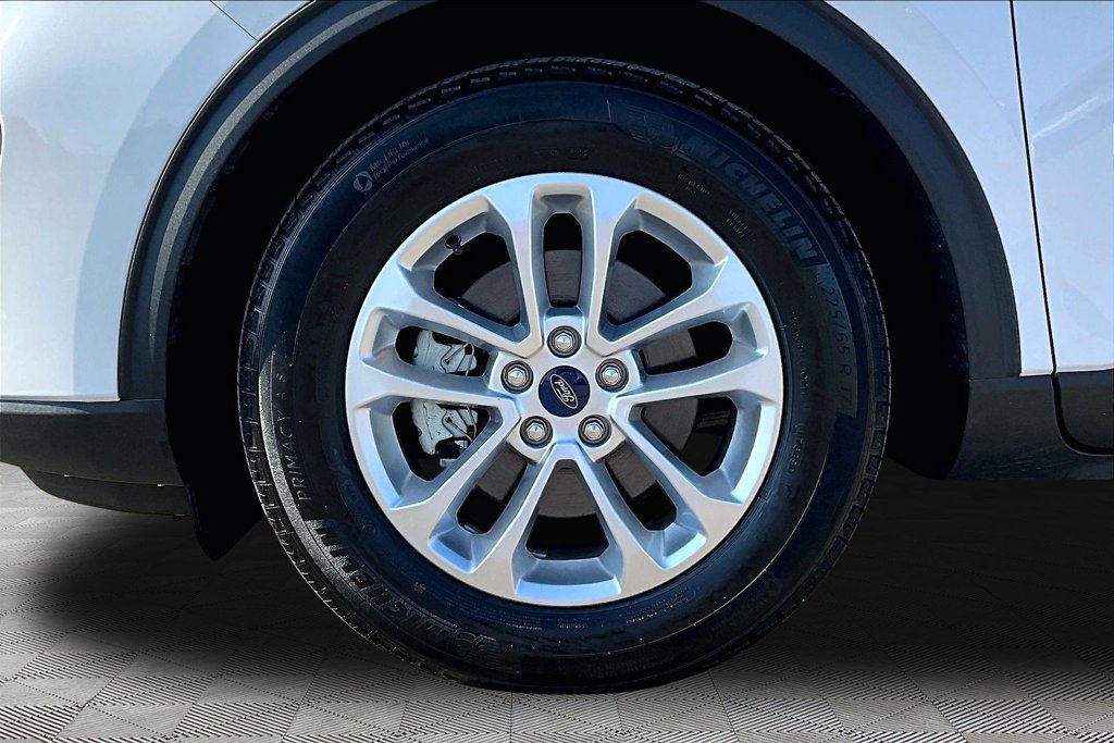 Certified 2022 Ford Escape SE FWD image 9