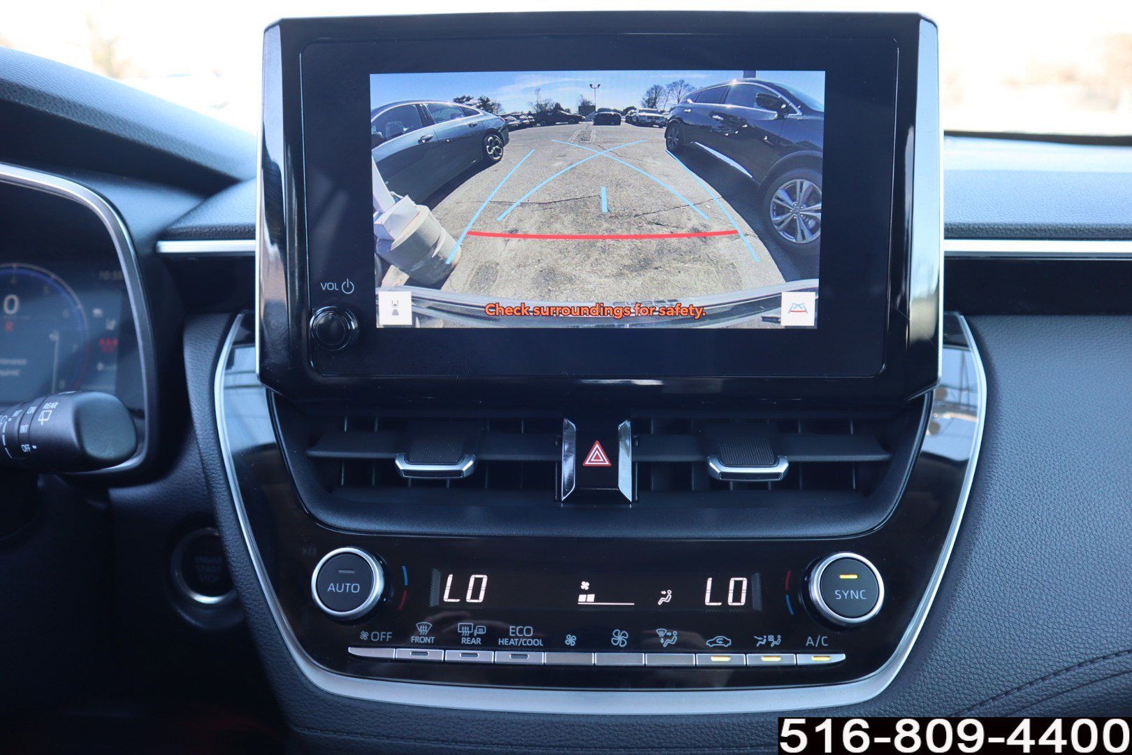 Used 2023 Toyota Corolla Cross XLE w/ Convenience Package image 22