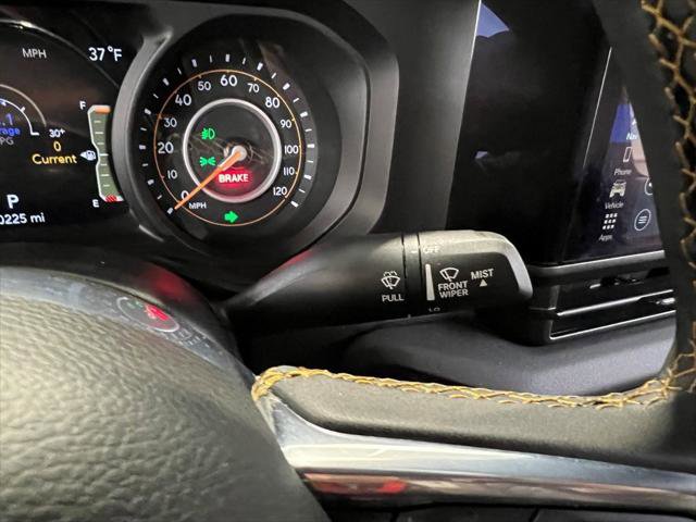 Certified 2024 Jeep Wrangler Sahara w/ Technology Group image 37