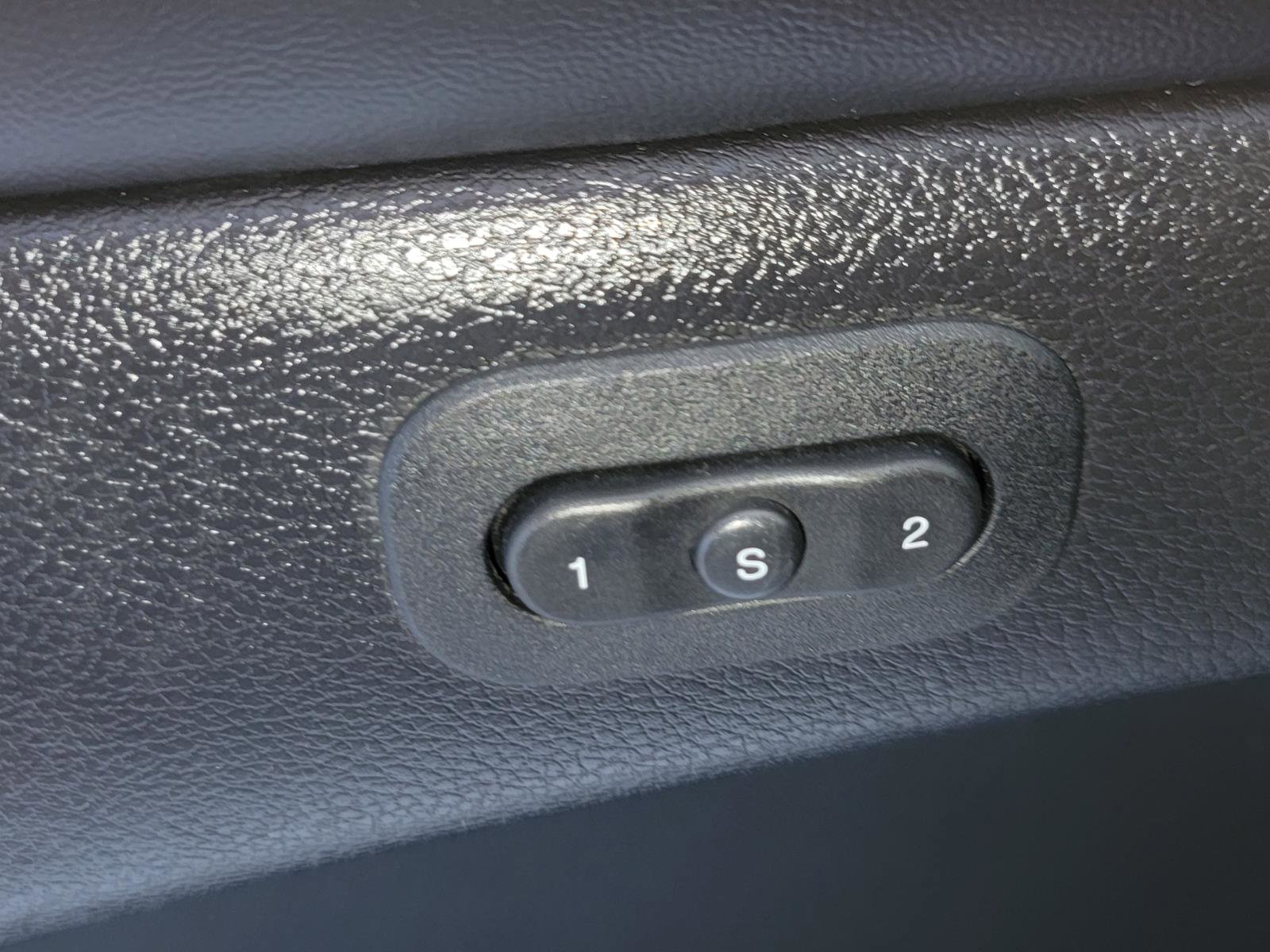 Used 2016 Jeep Grand Cherokee Limited image 30