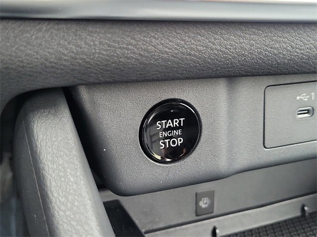 Used 2025 Nissan Rogue SL image 24