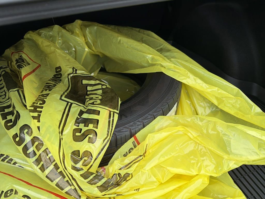 Used 2024 Toyota Corolla LE image 24