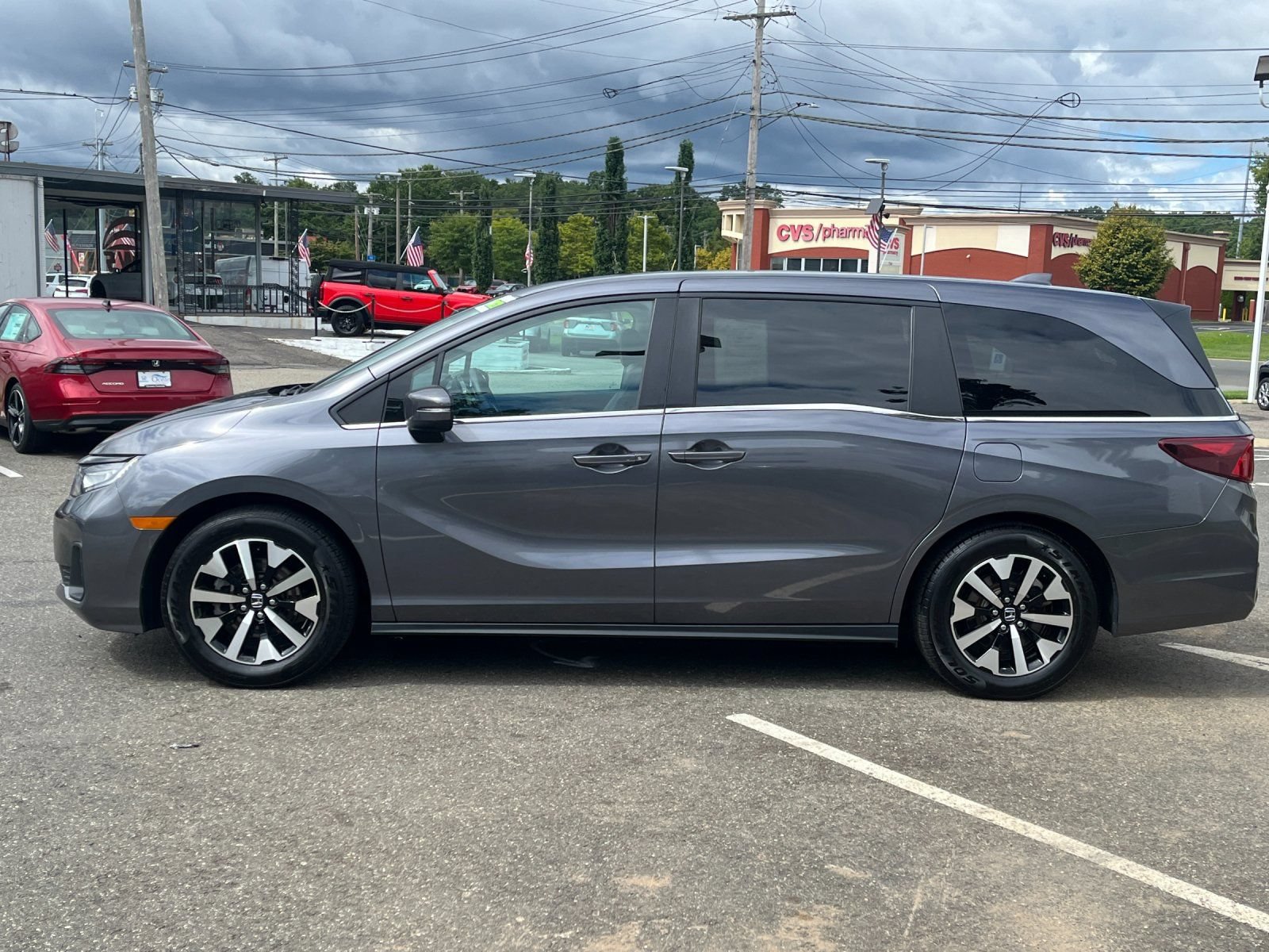 Used 2025 Honda Odyssey EX-L image 4