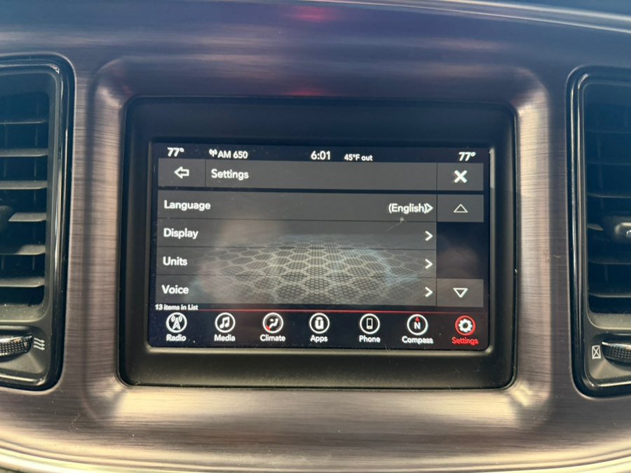 Used 2018 Dodge Challenger SXT w/ Super Sport Group (SS/T) RWD image 43