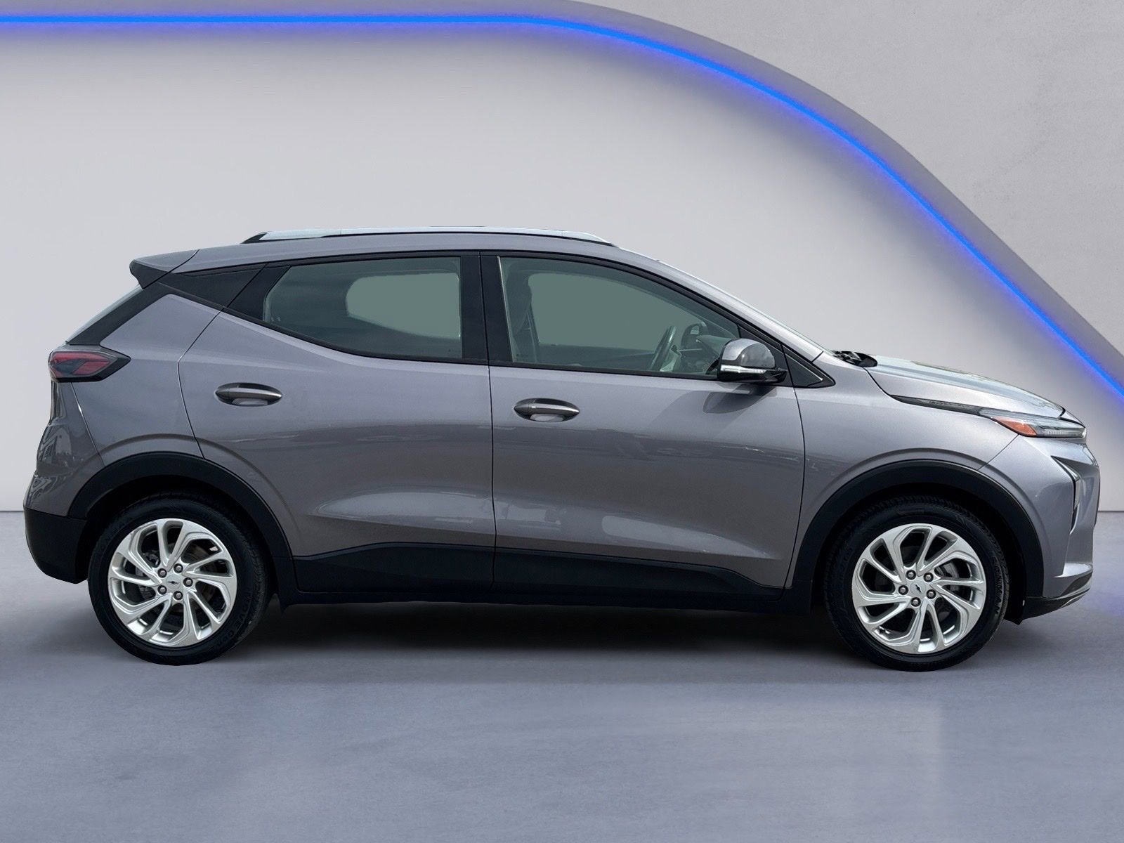 Used 2023 Chevrolet Bolt EUV LT FWD image 10
