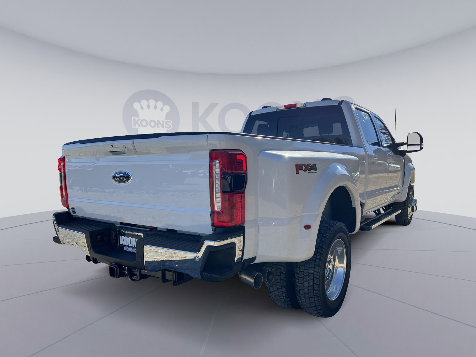 New 2026 Ford F450 XLT w/ XLT Premium Package image 7