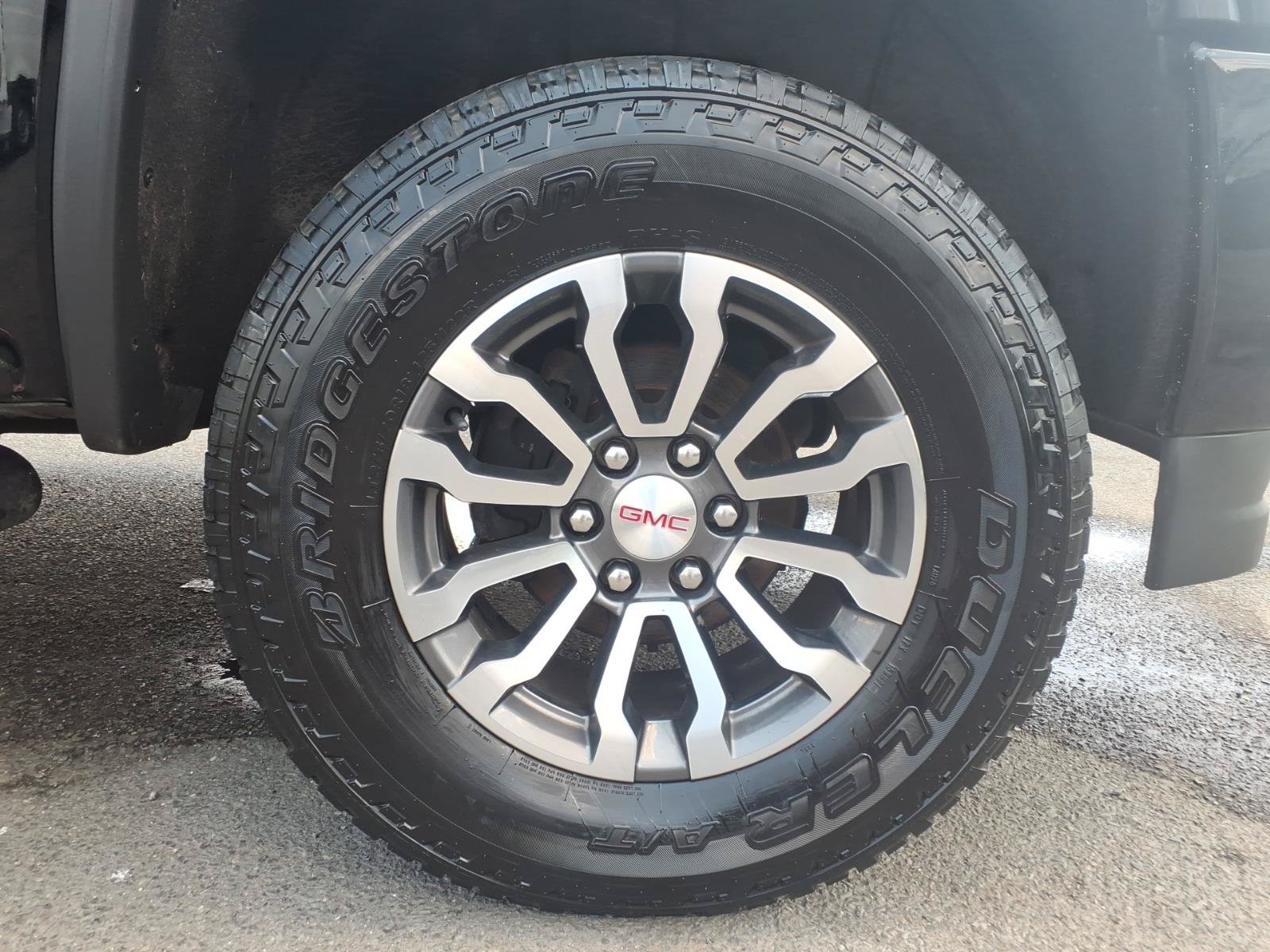 Used 2018 GMC Sierra 1500 4x4 Double Cab w/ Elevation Edition image 9