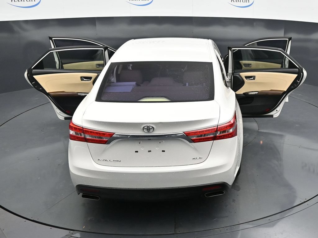 Used 2014 Toyota Avalon XLE FWD image 35