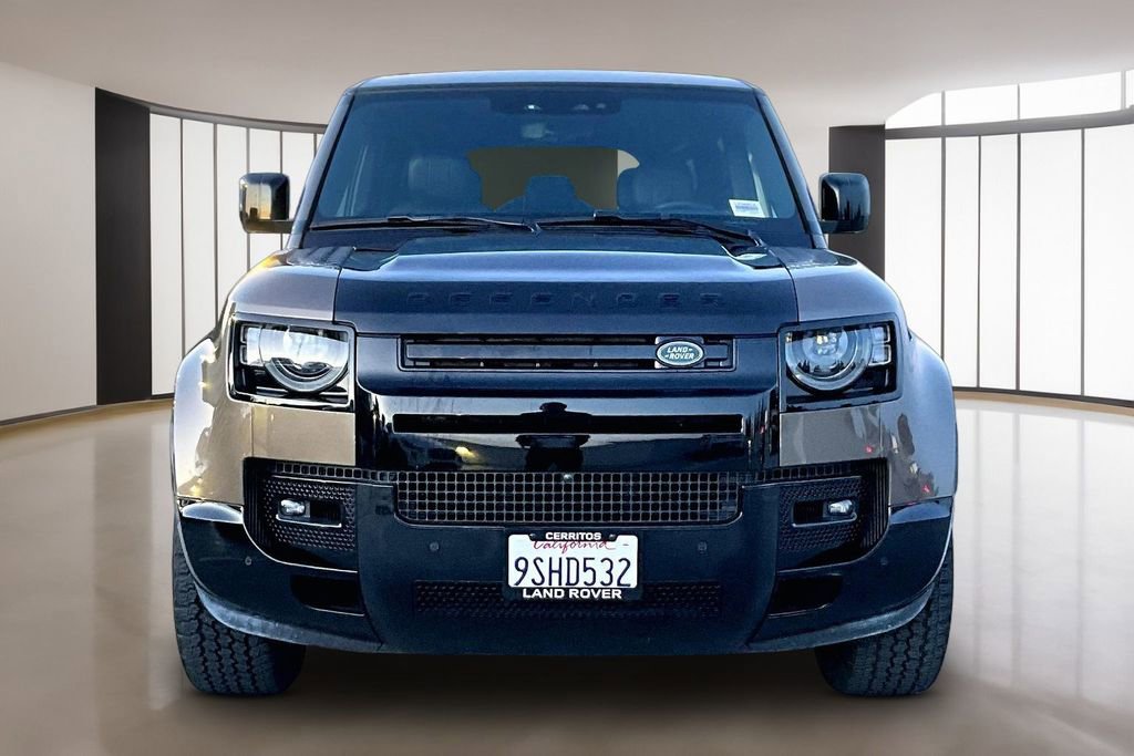 Certified 2025 Land Rover Defender 110 X image 2