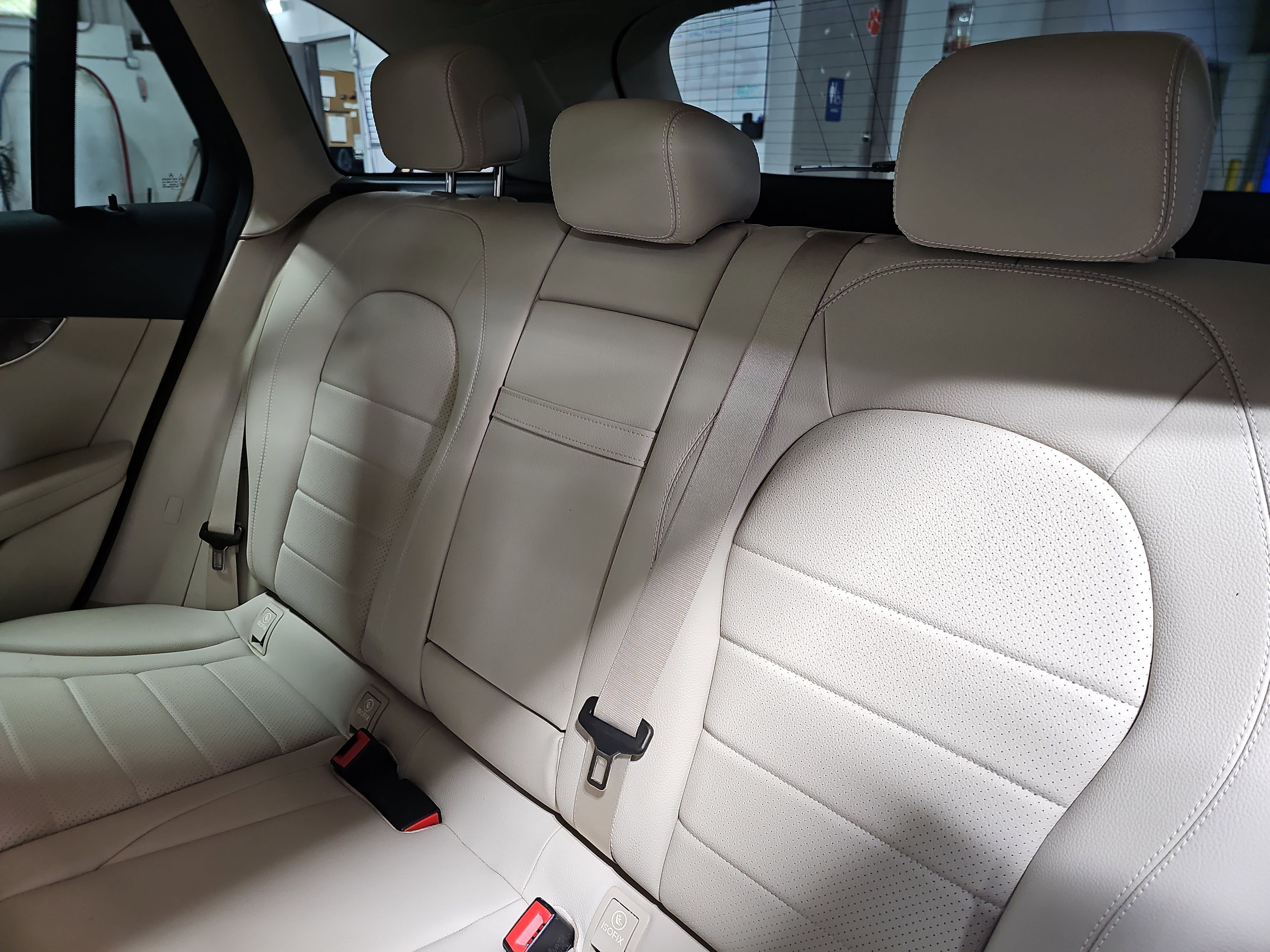 Used 2019 Mercedes-Benz GLC 300 image 14